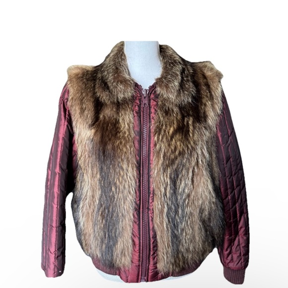 Jackets & Blazers - Vintage Brown and Red Bomber Jacket with Raccoon Fur Body & Detavchable Sleeves